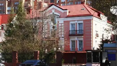 здание посольства Казахстана в Украине, фото - Новости Zakon.kz от 11.10.2022 17:43