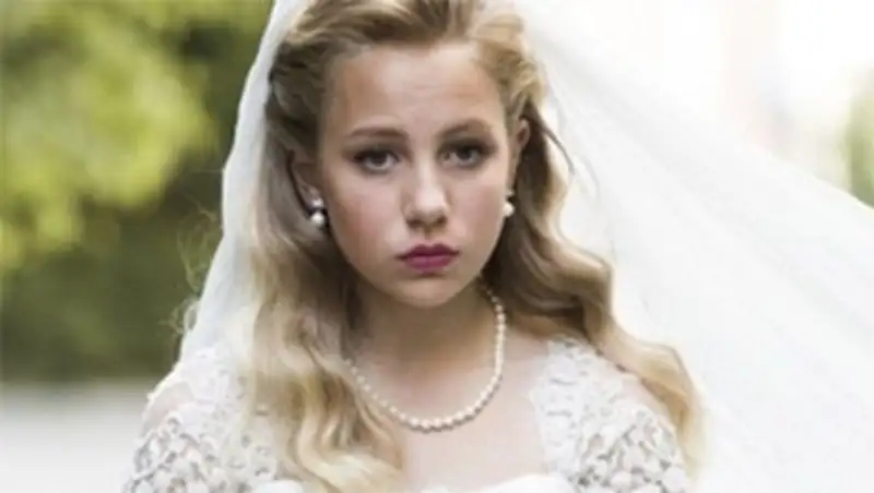 Скандальный проект: 12-летнюю норвежскую девочку готовят к свадьбе с 37-летним