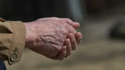 боль в руках , фото - Новости Zakon.kz от 08.06.2022 09:19