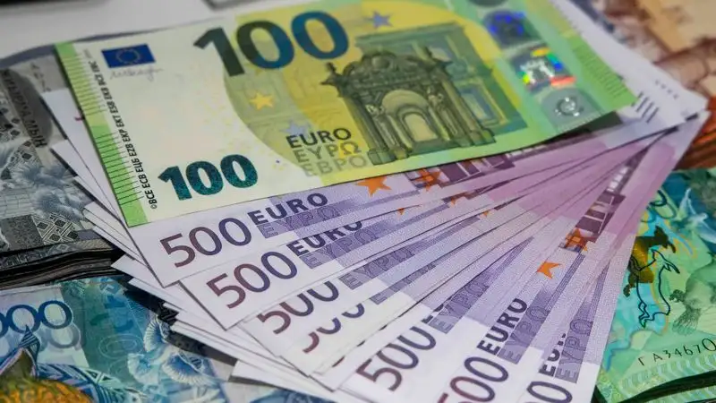 Курсы валют на выходные дни: 23 и 24 сентября