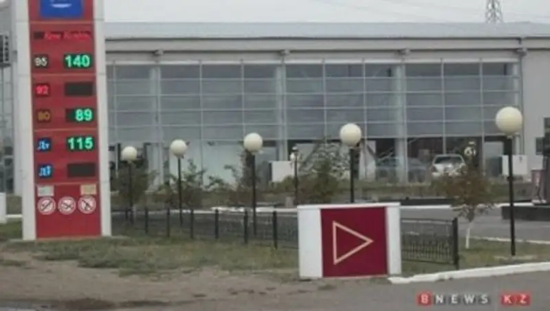 В Уральске наблюдается дефицит бензина