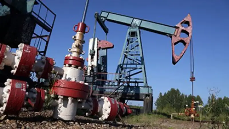 Страны ОПЕК нарастили добычу нефти до максимума с 2008 года