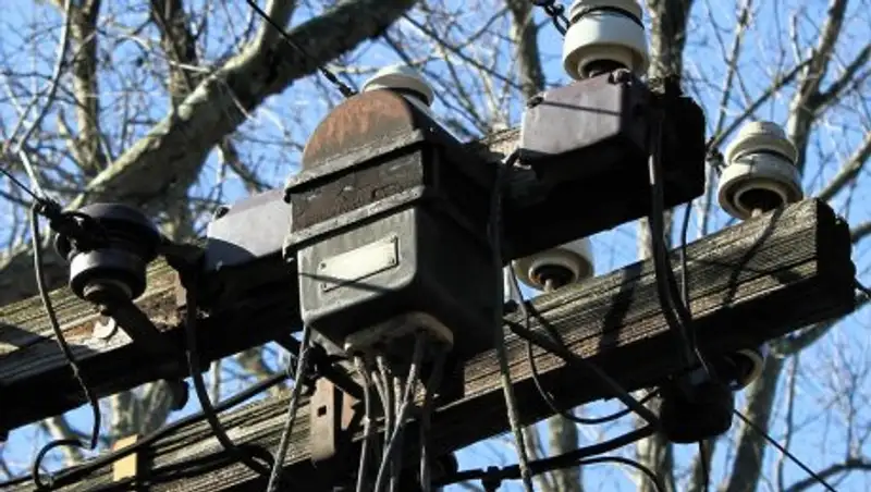 Англичанин выжил после удара в 11 тысяч вольт