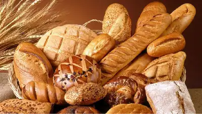 Ербол Карашукеев объяснил рост цен на хлеб, фото - Новости Zakon.kz от 11.10.2022 11:58