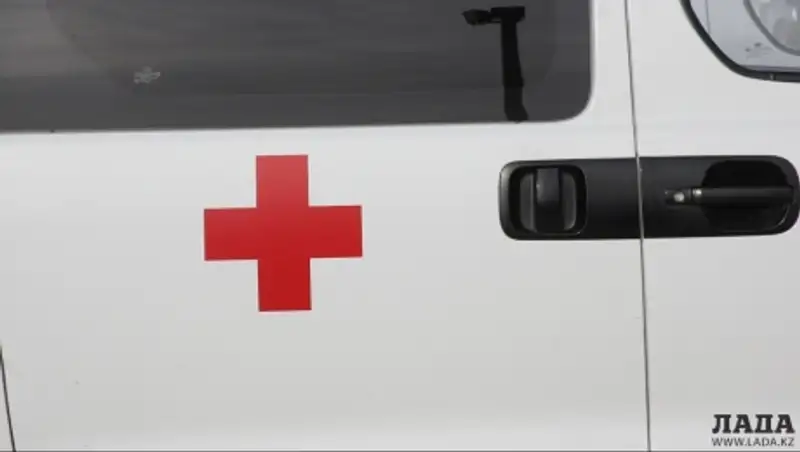 В Жанаозене под колеса автомашины попал пятилетний мальчик