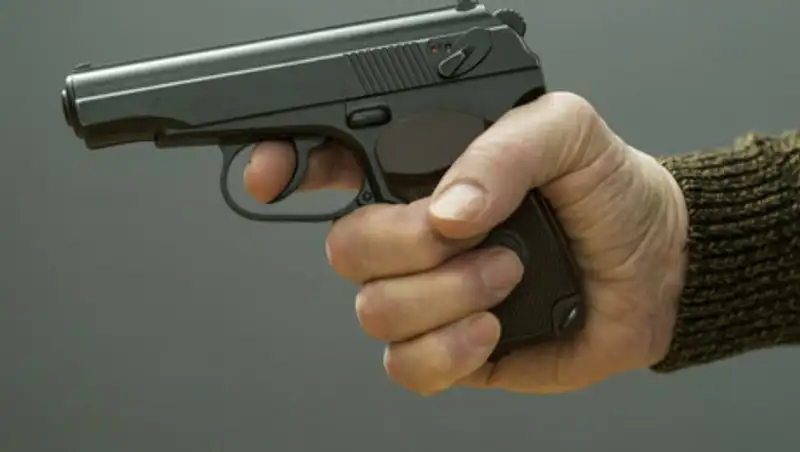 Двоих ранил, одного застрелил – полицейские Караганды задержали стрелка