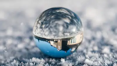 Экстрасенс рассказал, на что укажет погода в новогоднюю ночь, фото - Новости Zakon.kz от 28.12.2022 09:41