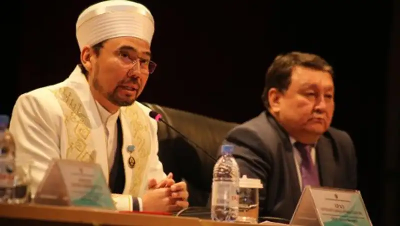 Верховный муфтий РК: Мы не обязаны соблюдать чужую культуру и религию