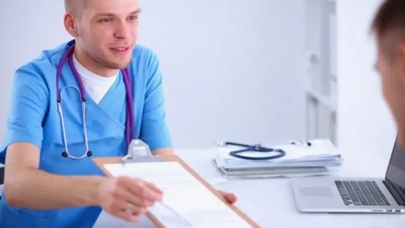 Казахстанцы будут получать два пакета медицинских услуг