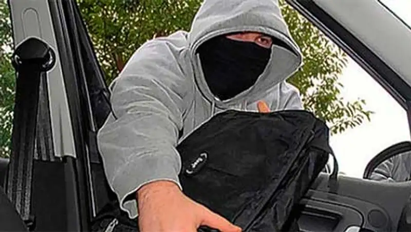 Гражданка Чехии подверглась нападению грабителей в Астане