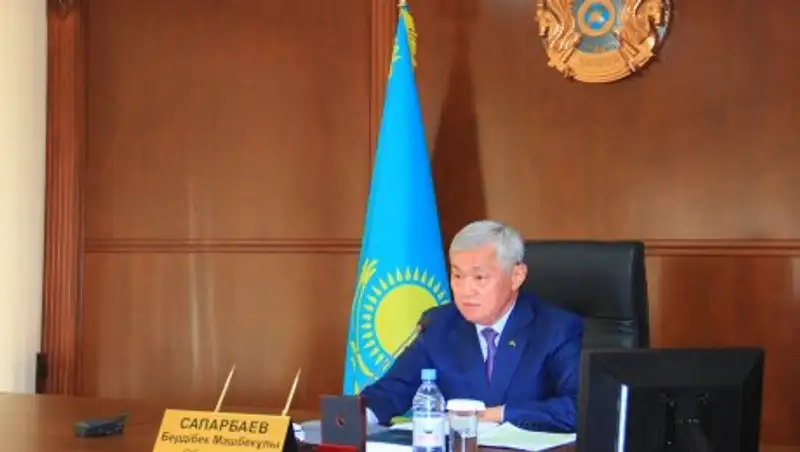 Принять все меры по реализации госпрограмм поручил аким Актюбинской области Б.Сапарбаев