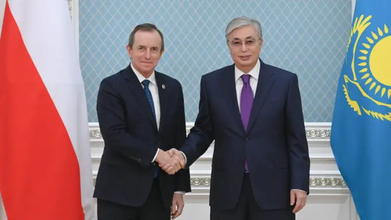 Президент Казахстана принял маршала Сената Польши