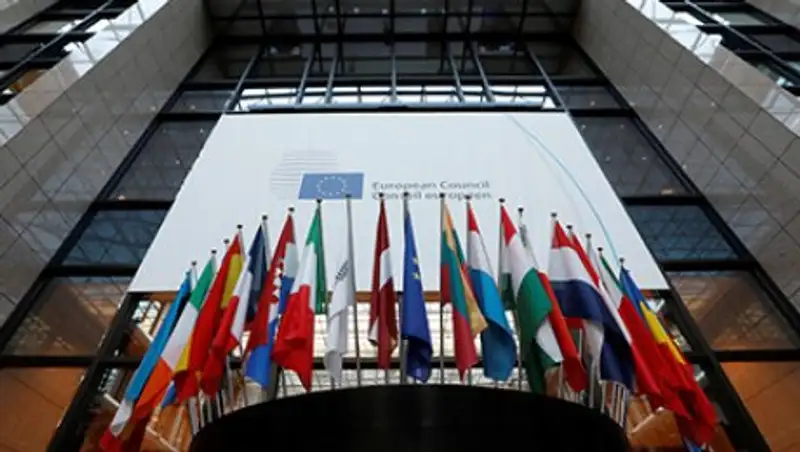 ЕС продлил санкции против граждан России и Украины