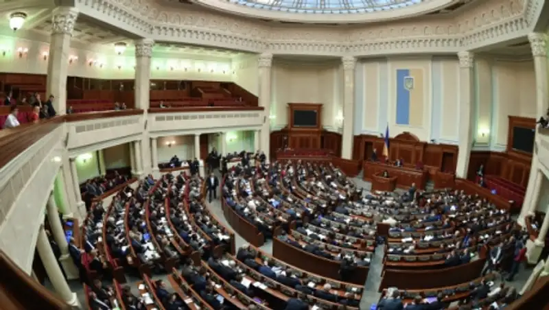 Порошенко: Рада должна принять 13 законов по безвизовому режиму с ЕС