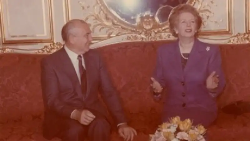 В Британии рассекретили переписку Тэтчер с Рейганом о Горбачеве