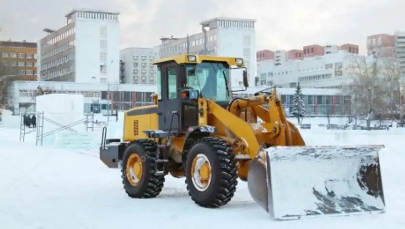 Как будто землетрясение - алматинцев трясет от стройки во дворе