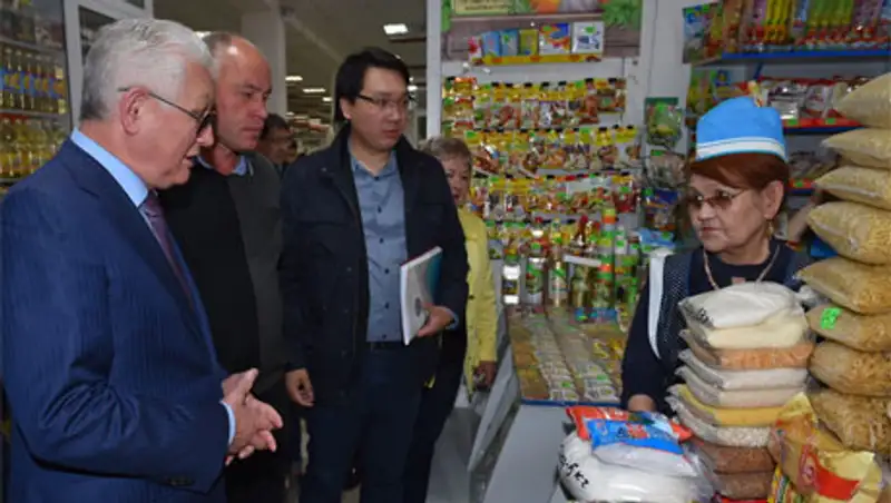 В Петропавловске аким Е.Султанов проверил факты необоснованного повышения цен