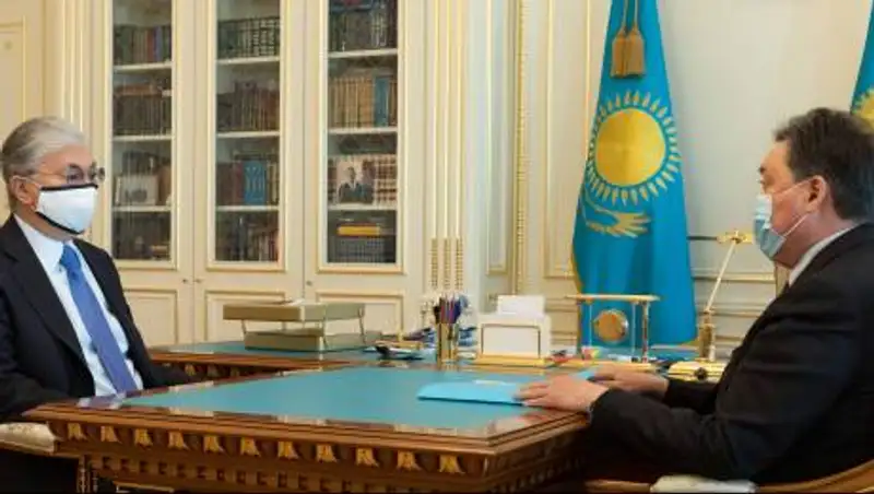 Токаев поручил держать под строгим контролем эпидемиологическую ситуацию в стране