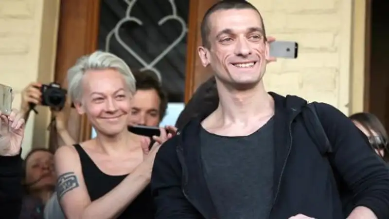 Павленского освободили из французской тюрьмы