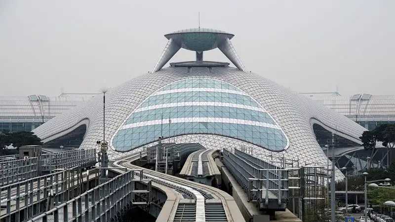 Сколько заплатят двое казахстанцев за побег из аэропорта в Южной Корее