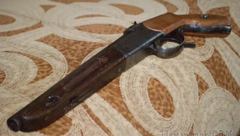 19-летний парень, вооруженный обрезом и пистолетом, задержан в Талдыкоргане