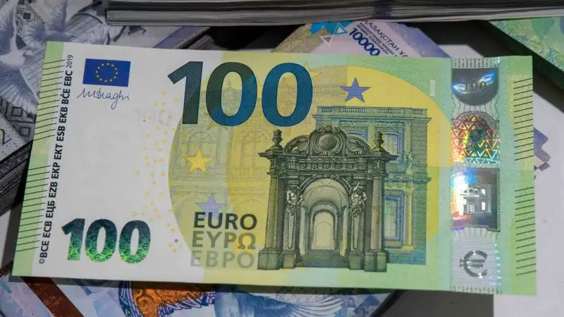 Курсы валют в обменниках Казахстана на 5 июля