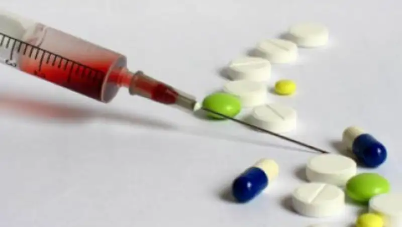 Житель Астаны осужден на пять лет за заражение людей ВИЧ-инфекцией