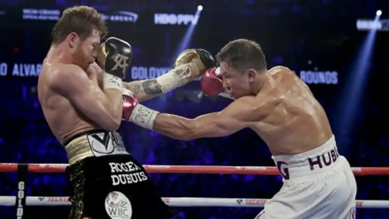 Сколько примерно заработали Головкин и Альварес за второй бой