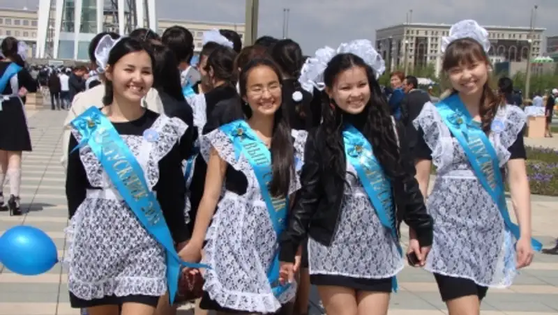 25 мая "Последний звонок" соберет 4593 выпускников столичных школ