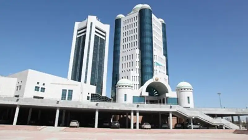 Мажилис одобрил законопроект по легализации имущества