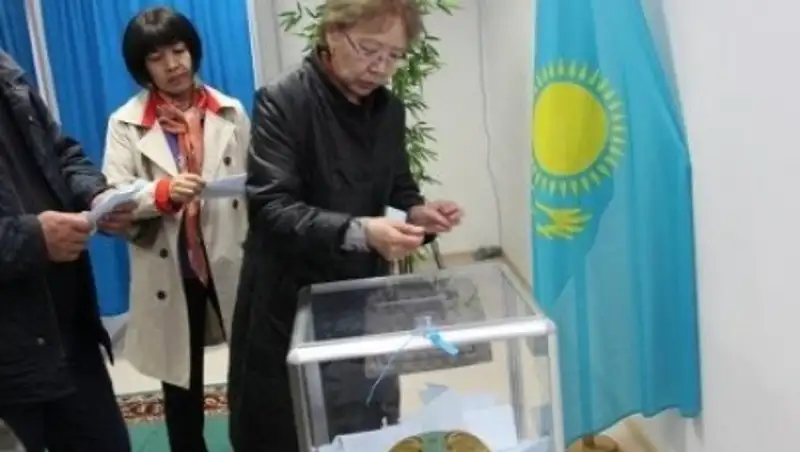 Наблюдатели из США отмечают прозрачность процесса голосования на президентских выборах