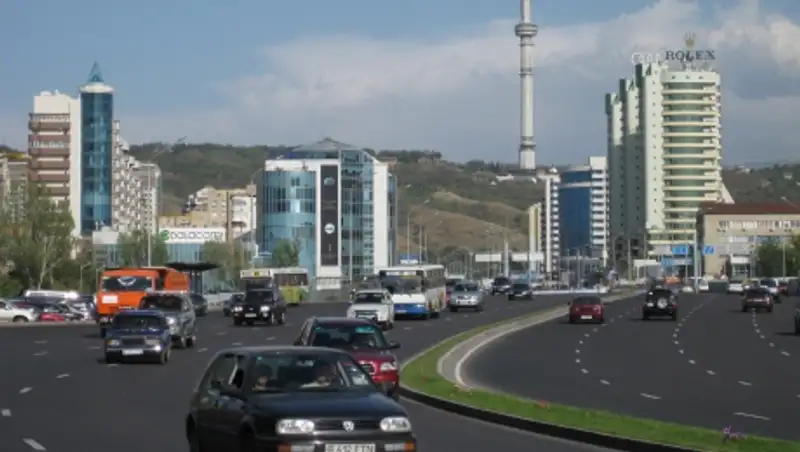 В Казахстане введены новые ограничения по ввозу автомобилей из ЕАЭС