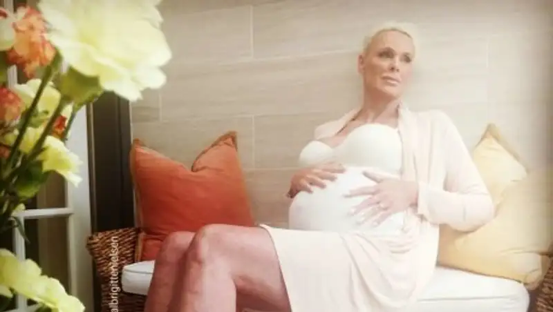 Бывшая жена Сильвестра Сталлоне забеременела в 54 года