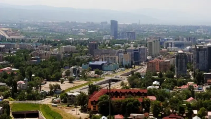 Байбек поручил провести рейды по застройкам выше проспекта аль-Фараби