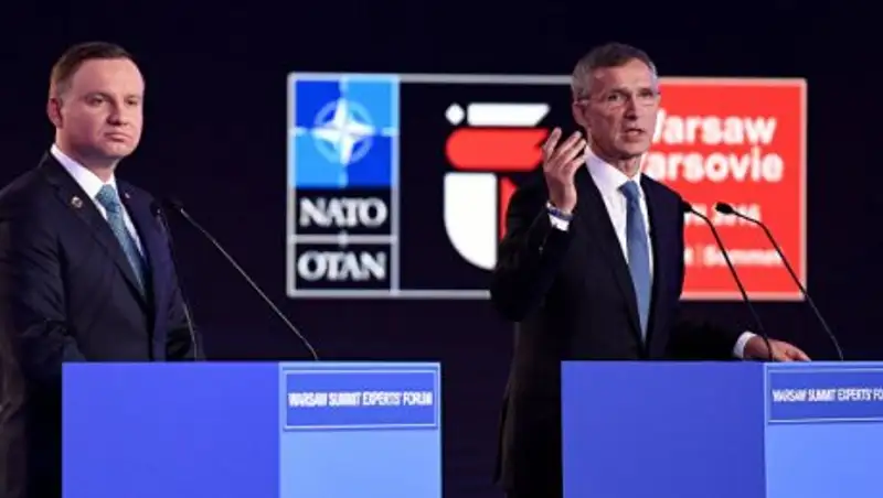 Саммит НАТО официально открылся в Варшаве