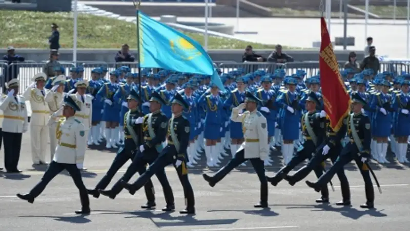 В Астане прошел военный парад, посвященный Дню защитника Отечества и Дню Победы
