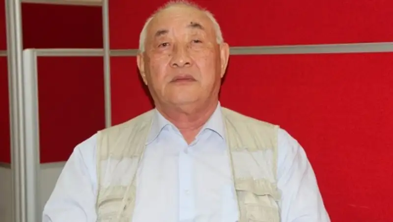 Нефтяник из Мангистау изобрел уникальный станок для добычи нефти