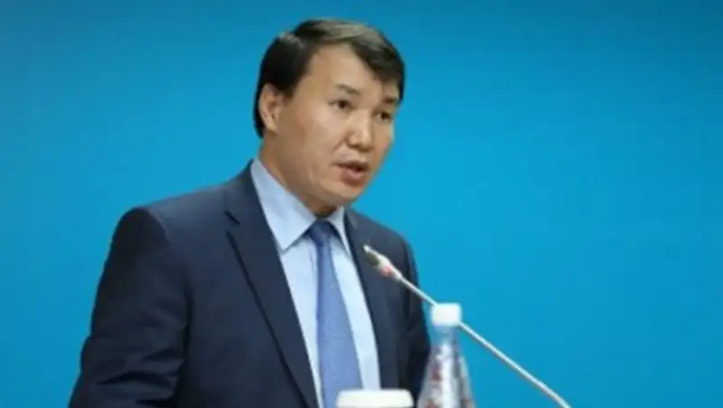 Назарбаев внес кандидатуру Шпекбаева на должность председателя АДГСПК РК