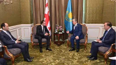 президент Токаев встретился с премьером Грузии Гарибашвили, фото - Новости Zakon.kz от 21.06.2022 17:40