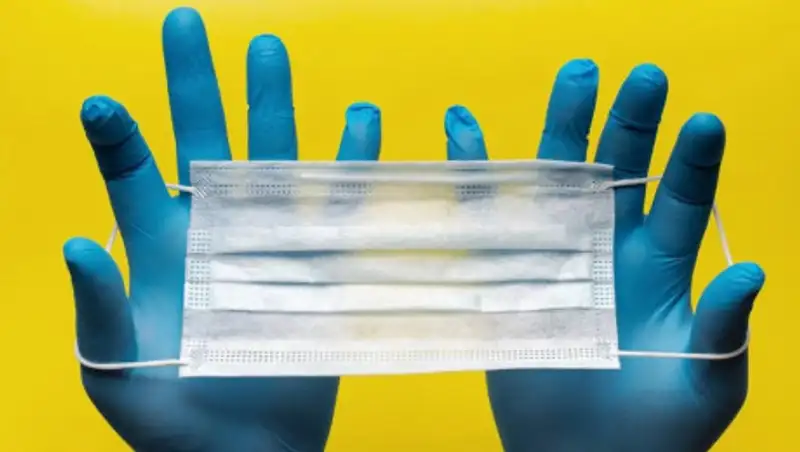 Установлена предельная цена на маски в Казахстане