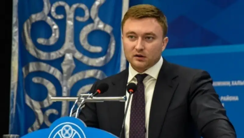 Павел Кулагин встретился с предпринимателями Сарыаркинского района