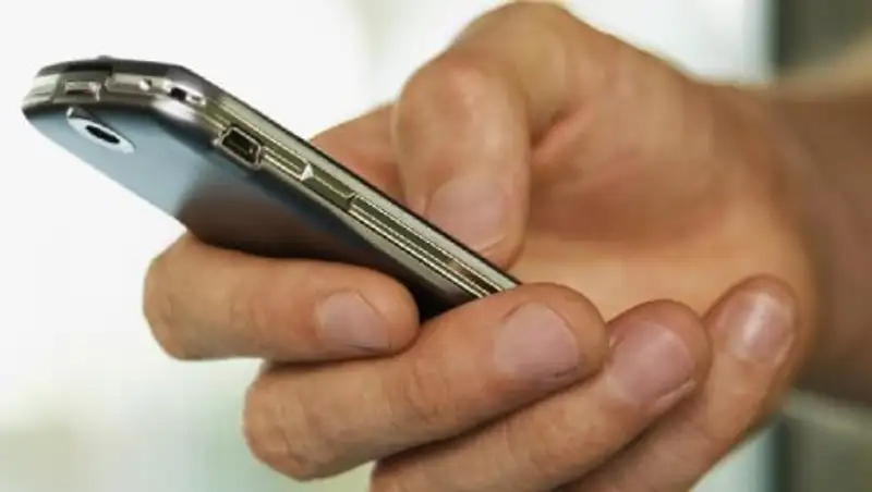 Гаджеты разрешили проносить в суды