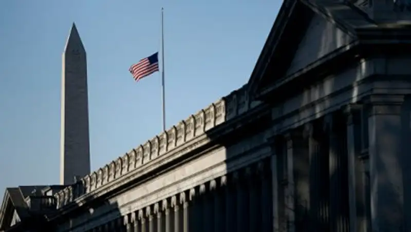 Дефицит бюджета США достиг максимума с 2012 года