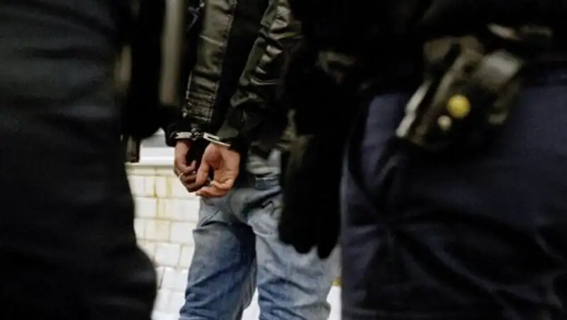 В России судью подозревают в интимной связи с подростком