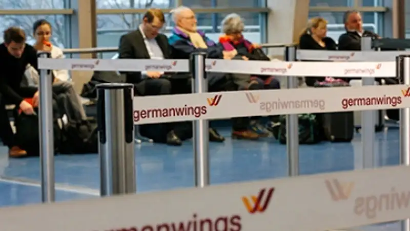 СМИ сообщили подробности авиакатастрофы во Франции