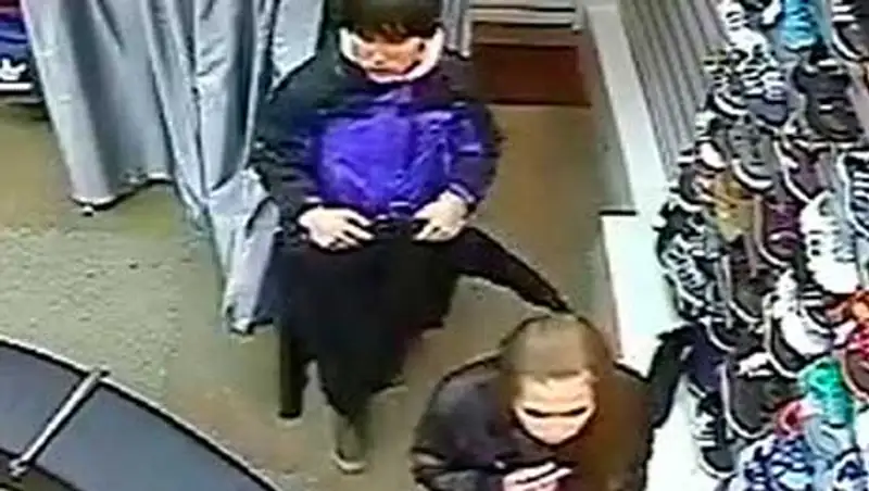 В Петропавловске 16-летний парень организовал серию краж из спортивного магазина