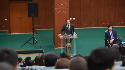 пресс-служба акима Алматы, фото - Новости Zakon.kz от 09.10.2019 12:38