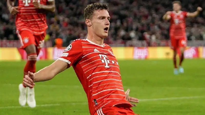 "Бавария" уникальным рекордом подтвердила статус одной из лучших команд ЛЧ