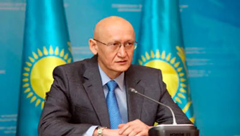 Болат Жамишев: "Трезвый взгляд на ситуацию - вообще вещь полезная", фото - Новости Zakon.kz от 02.12.2015 20:23