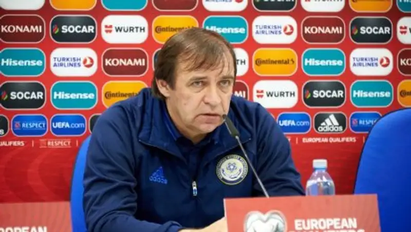 Александр Бородюк покинул пост главного тренера сборной Казахстана по футболу